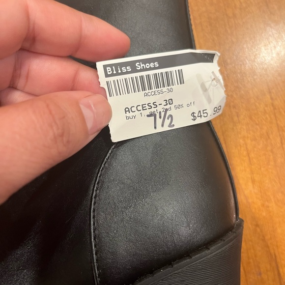 Forever 21 bliss ankle 🥾 boots - Picture 6 of 6